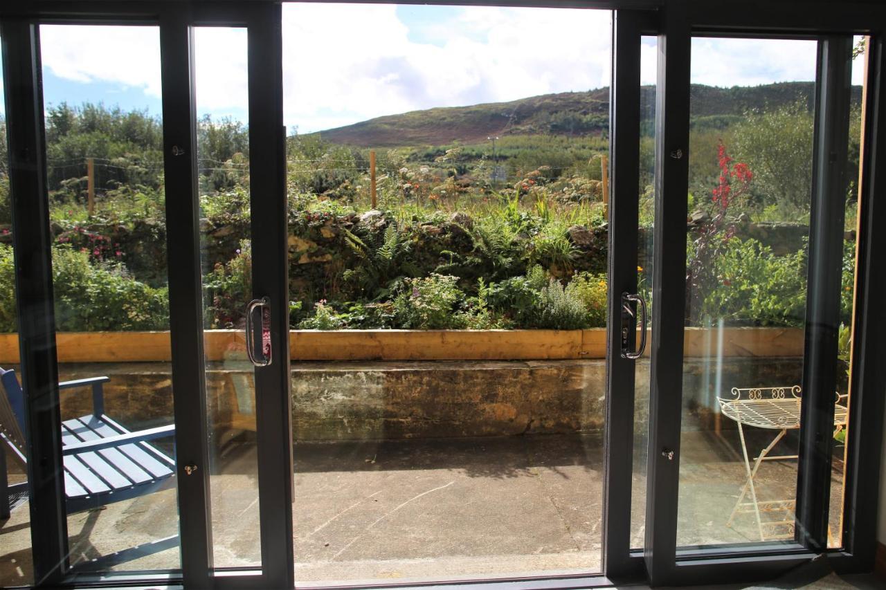 An Nead Beag Only 2 Miles From Louisburgh Villa Exterior photo